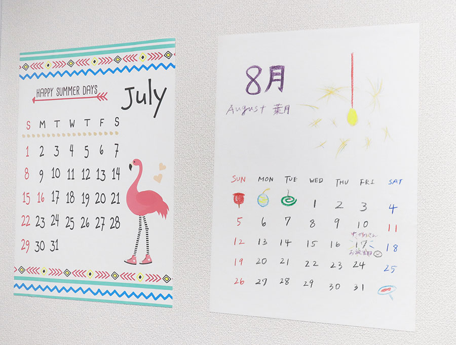 7月と8月のカレンダー